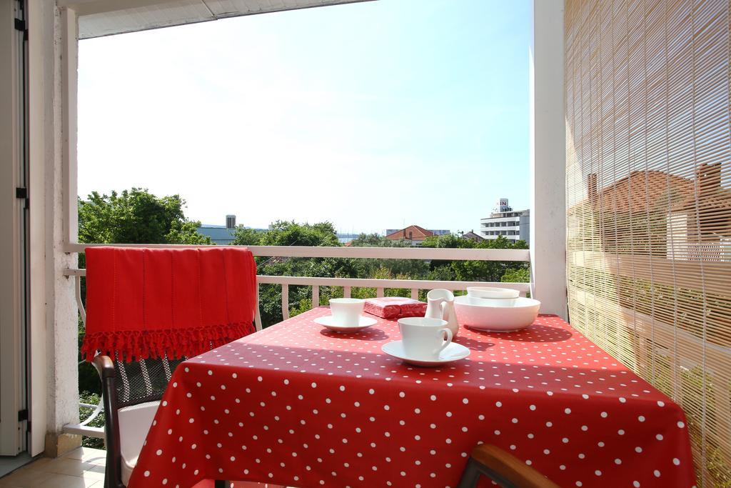 Rooms & Apartments Soline Nuove Biograd Na Moru Exteriör bild