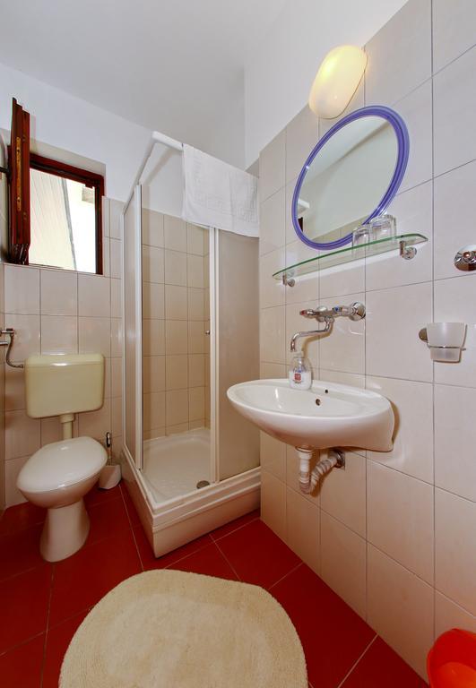 Rooms & Apartments Soline Nuove Biograd Na Moru Exteriör bild