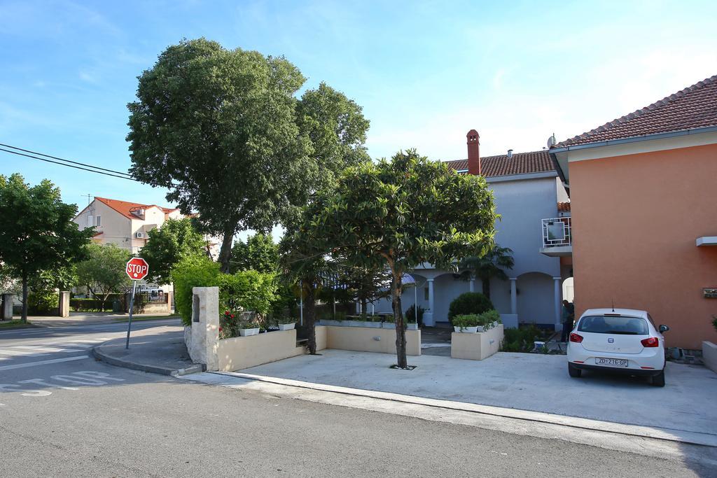 Rooms & Apartments Soline Nuove Biograd Na Moru Exteriör bild