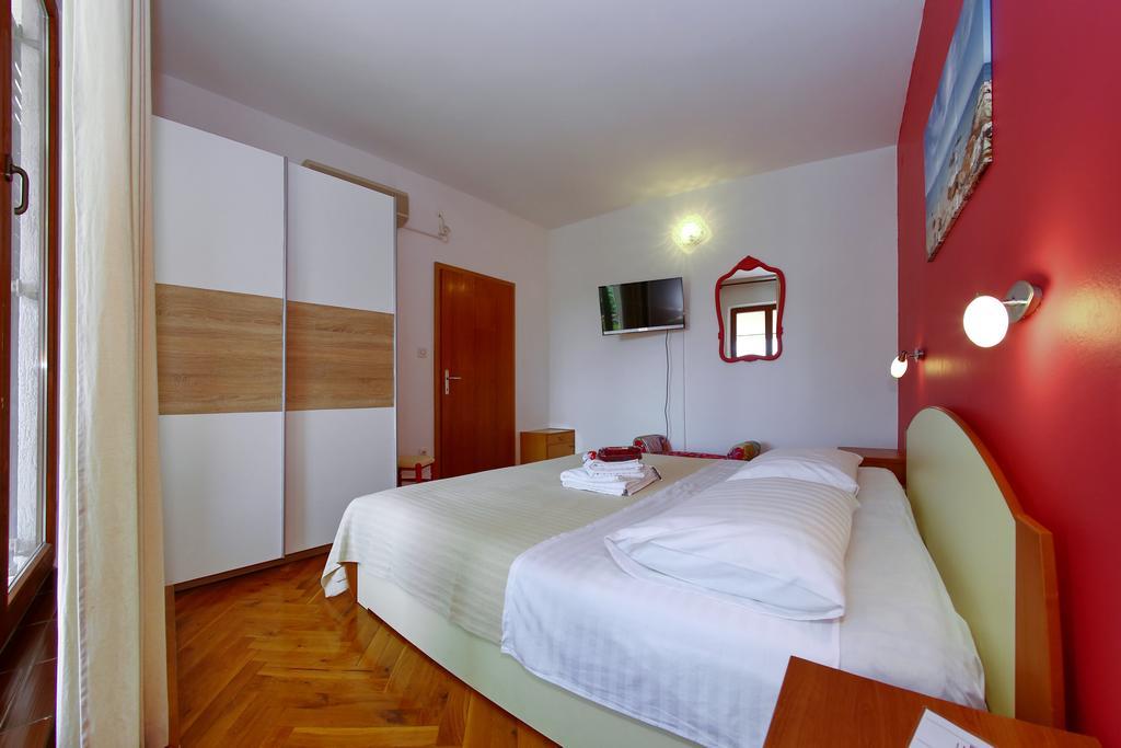 Rooms & Apartments Soline Nuove Biograd Na Moru Exteriör bild