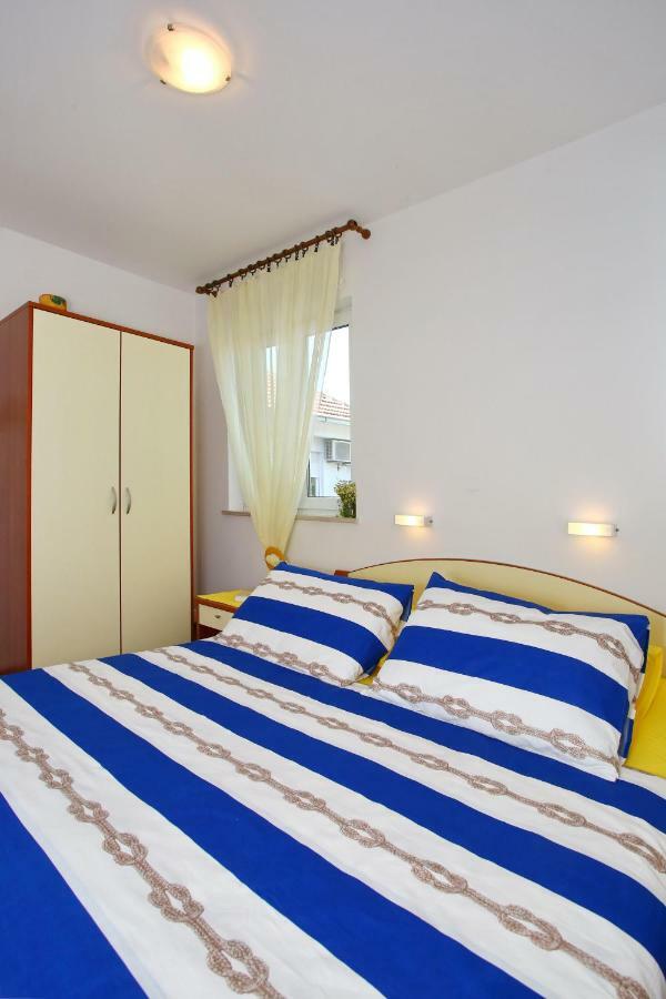 Rooms & Apartments Soline Nuove Biograd Na Moru Exteriör bild